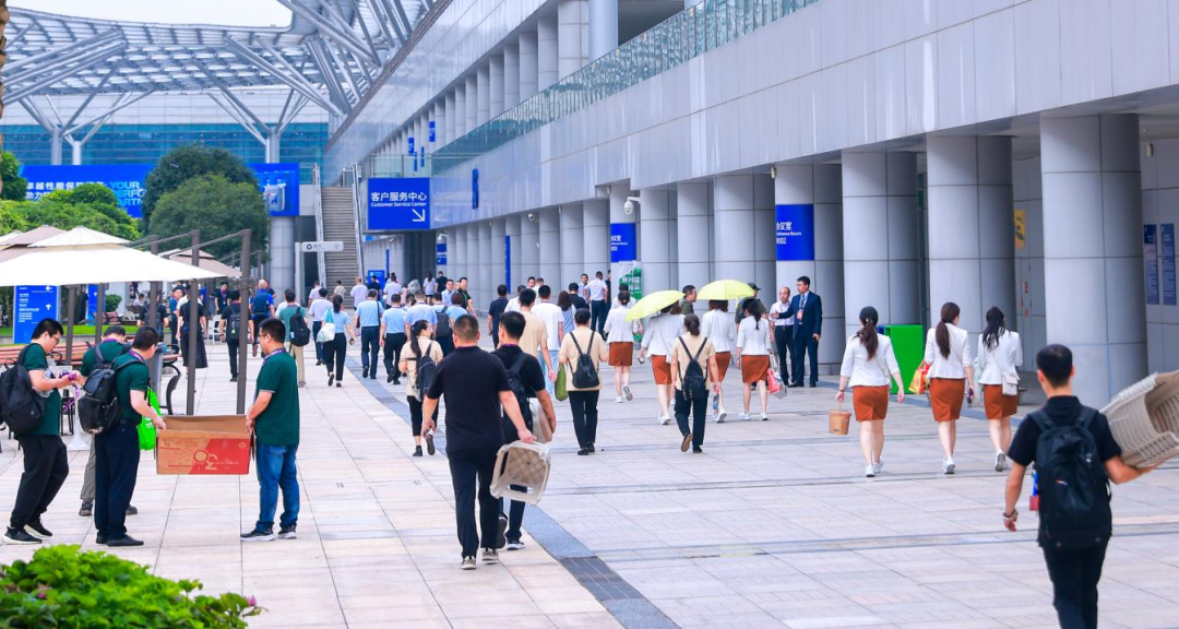 啟航新征程 點亮新賽道丨花花牛乳業(yè)集團參加第十四屆中國奶業(yè)大會暨D20峰會，榮獲“中國乳制品生產(chǎn)企業(yè)現(xiàn)代化等級5A級”評定殊榮