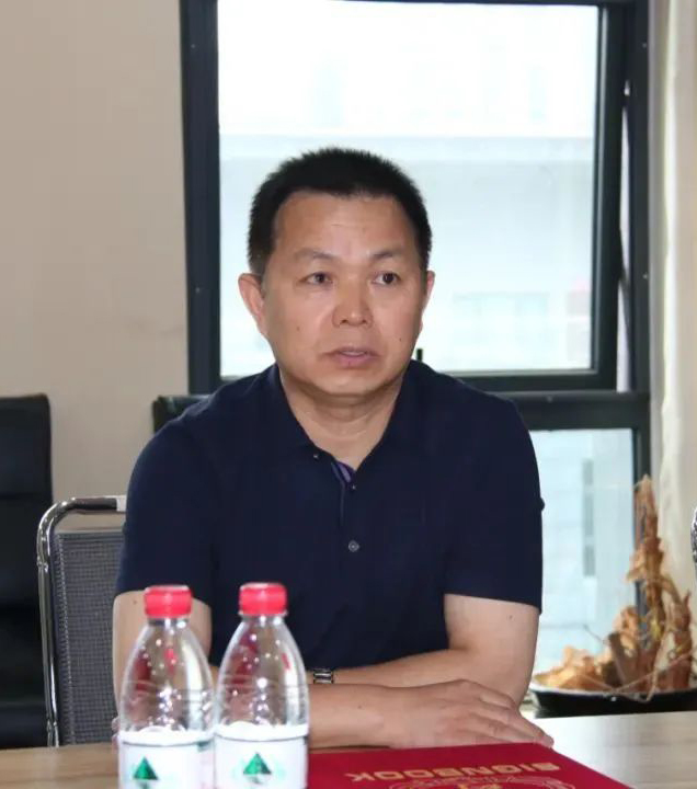 愛心奶情系學(xué)子，公益情溫暖人心—河南花花牛乳業(yè)集團助力基金會“圓夢計劃?一杯奶”公益項目，愛心捐贈善款50萬元！