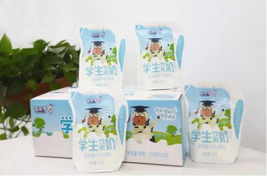 花花牛首款?lèi)?ài)克林低溫學(xué)生飲用酸牛奶上市啦！?。? title=